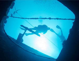 scuba-diving scuba diving